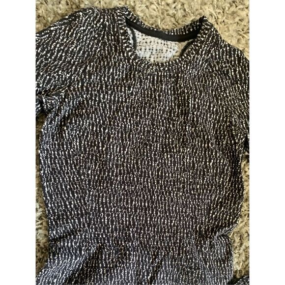 Lululemon Runderful running seamless black long sleeve SHIRT TOP sz 4 - Picture 3 of 7